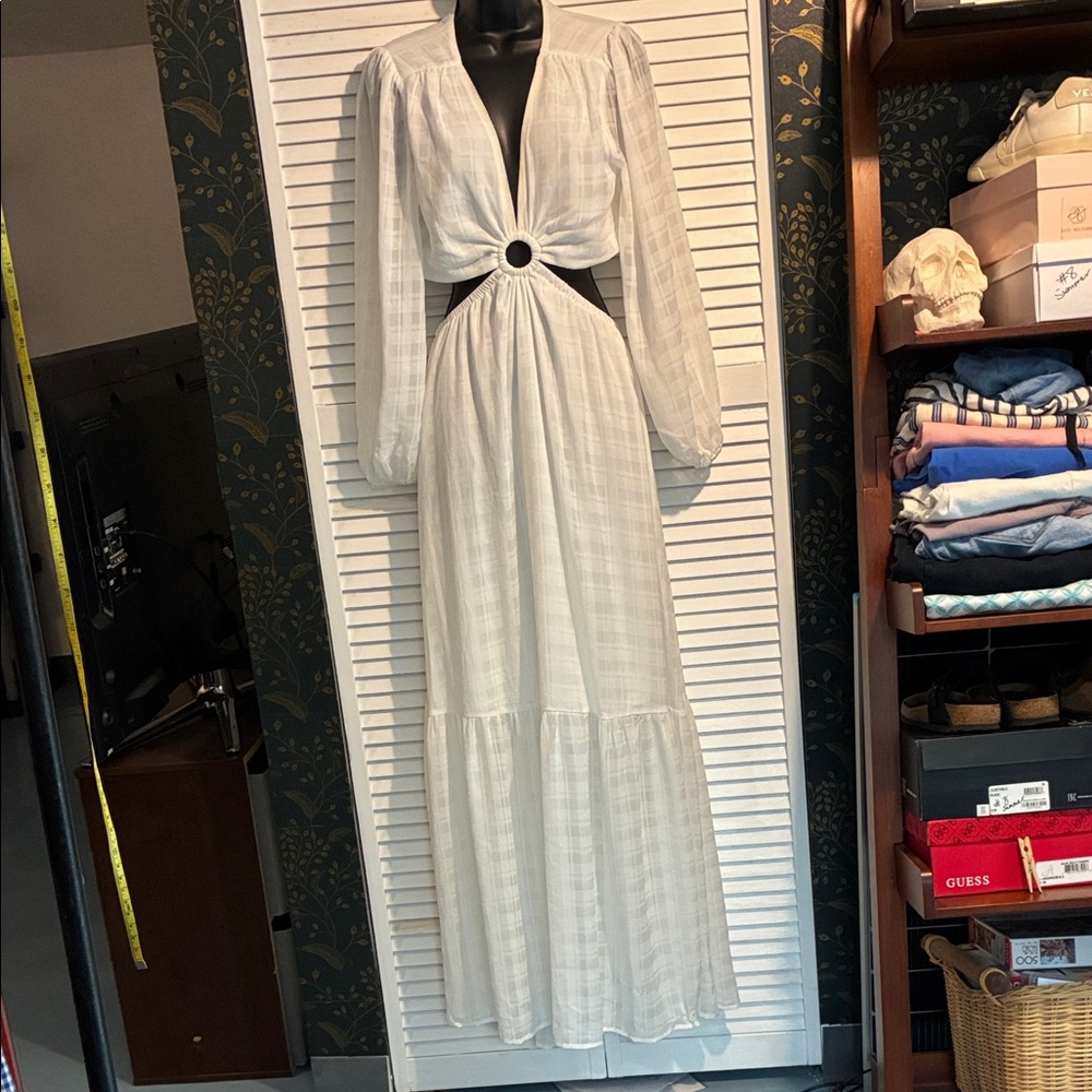 Peach Love California Elegant White Maxi Dress